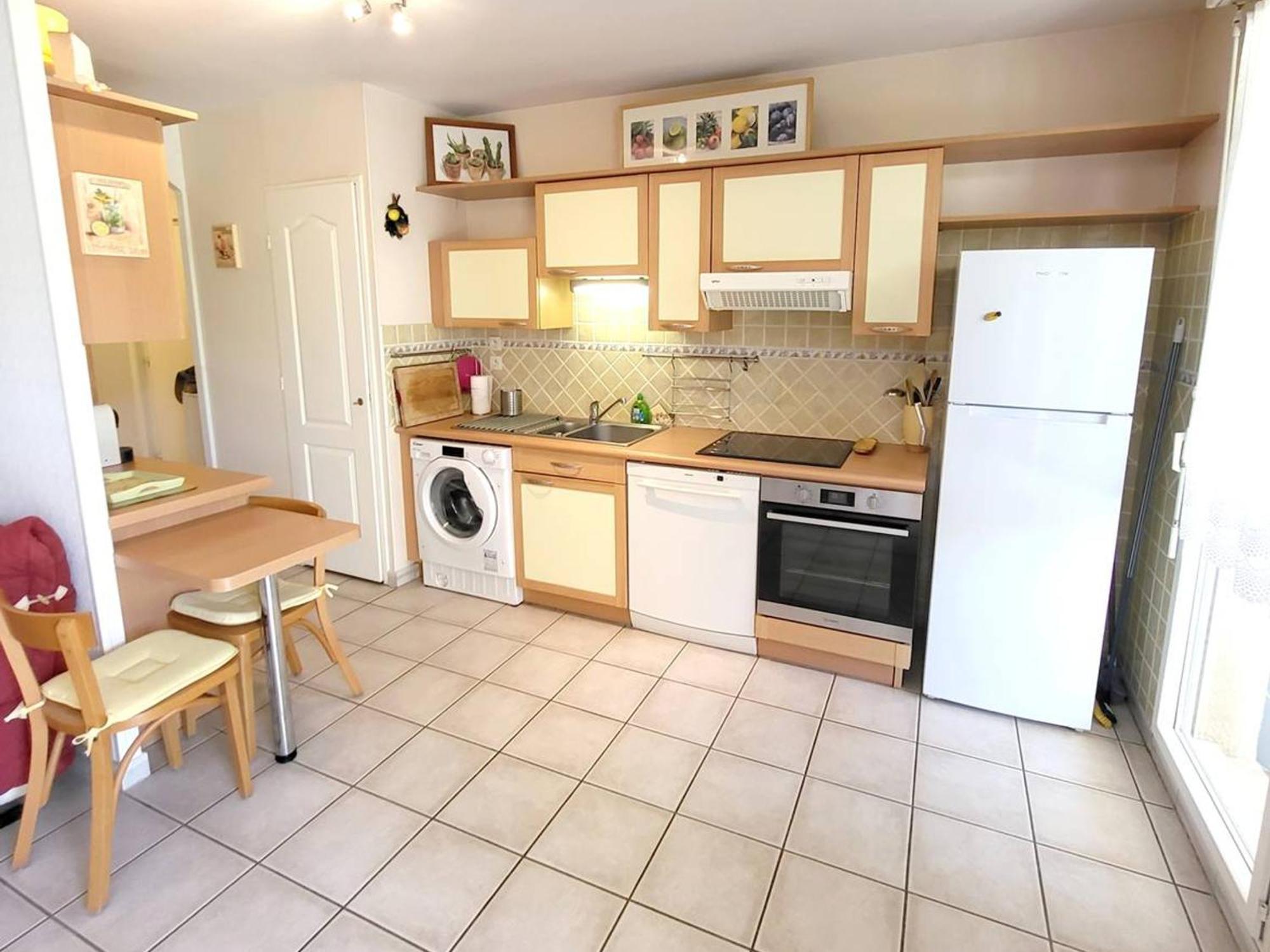 T3 Climatise Avec Jardin, Parking Prive, A 400M De La Plage Et Commerces - Fr-1-316-230 Six-Fours-les-Plages Exterior foto